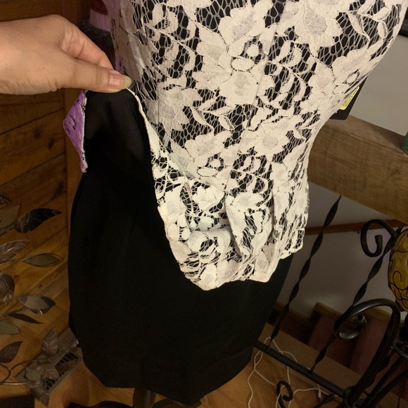 Little Black and White dress - Picture 8 of 9